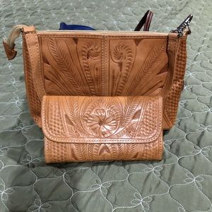Purse and wallet